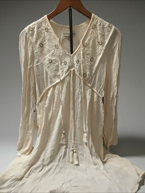 Knox Rose Cream Embroidered V-Neck Dress with Tassel Ties